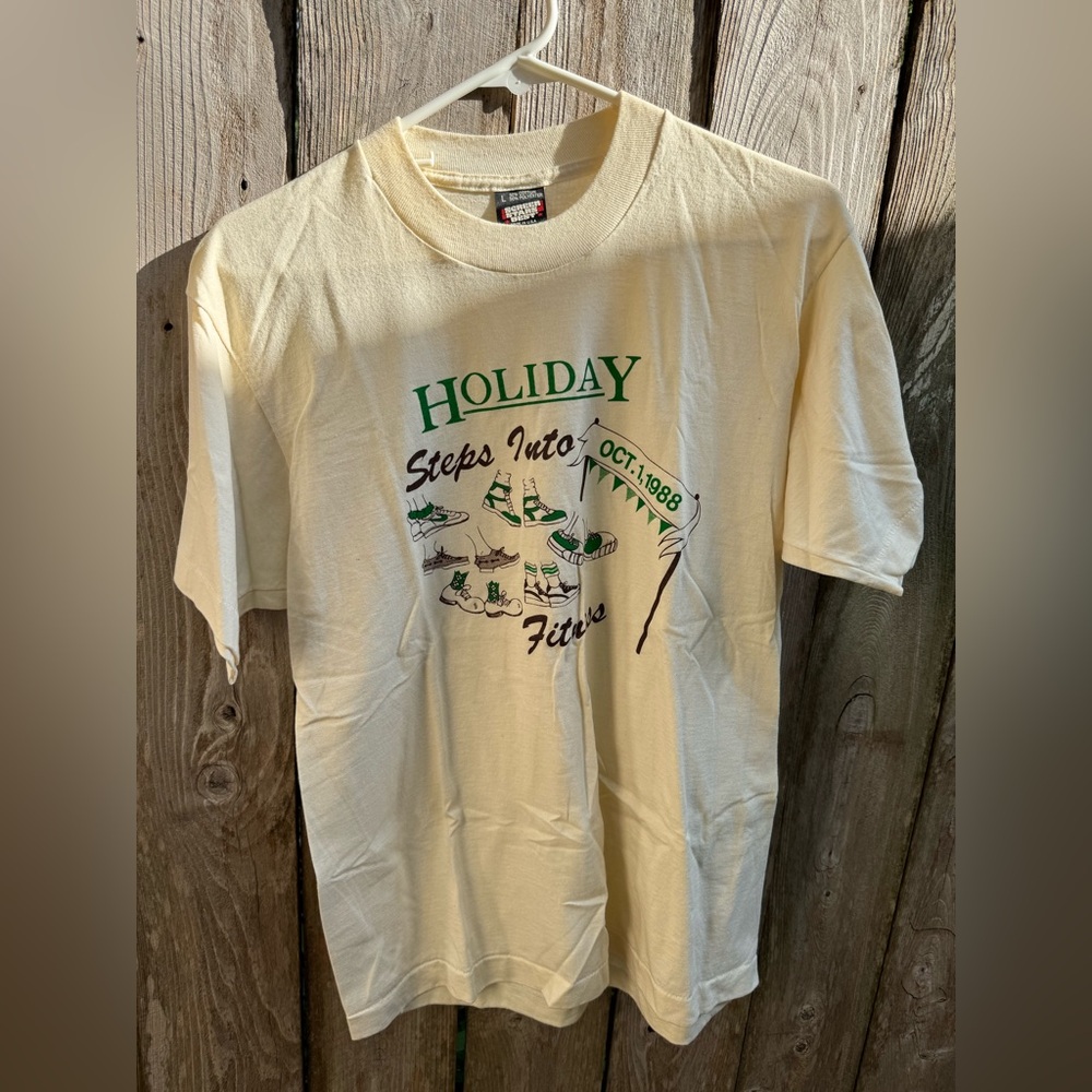 Vintage Screen Stars 1988 Holiday tee